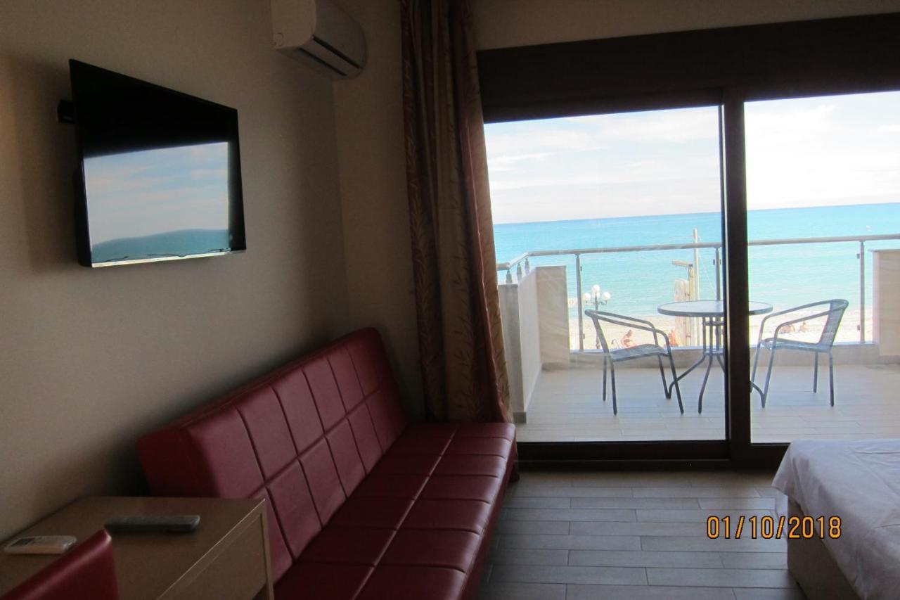 Apartments By The Sea Leptokarya  Exterior photo